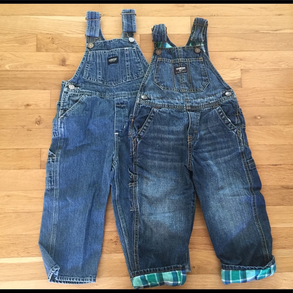 TWO pairs of Oshkosh overalls size 3T